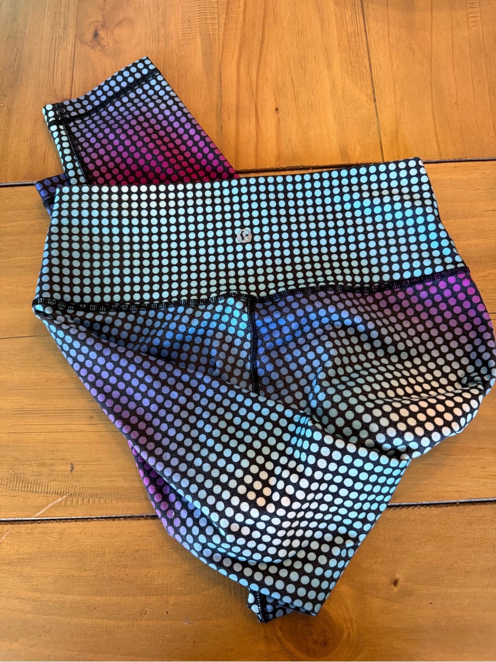 lululemon athletica Ombre Dot High-Rise Leggings - Blue, Purple, Pink - Picture 2 of 3